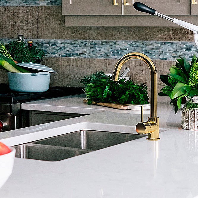 Смеситель для кухни PAINI Cox 78OT572LMKM золото купить в интернет-магазине сантехники Sanbest
