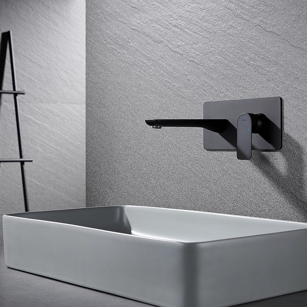 Смеситель для раковины Black&White Universe UK8306B купить в интернет-магазине сантехники Sanbest