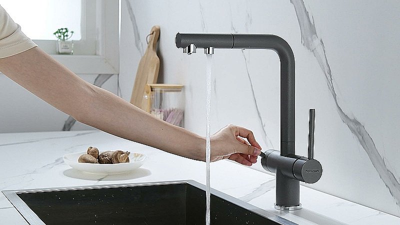 Смеситель для кухни Paulmark Serpentine Se213222-GRM серый металлик купить в интернет-магазине сантехники Sanbest