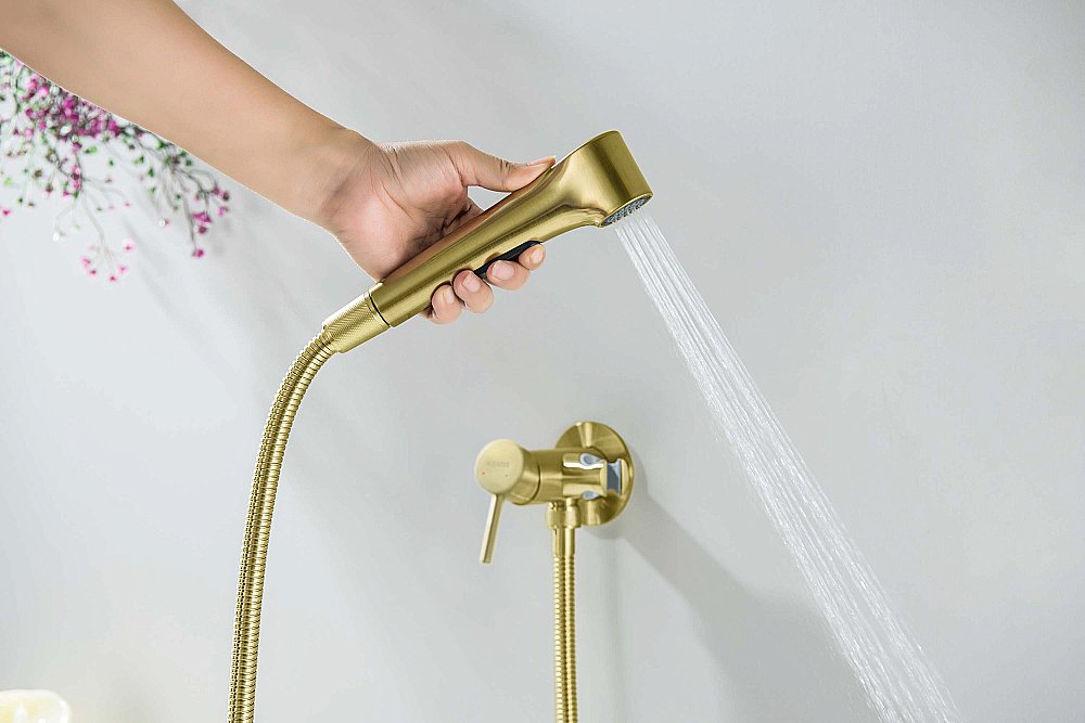 Гигиенический душ Aquatek Европа AQ1020BG золото шлифованное купить в интернет-магазине сантехники Sanbest