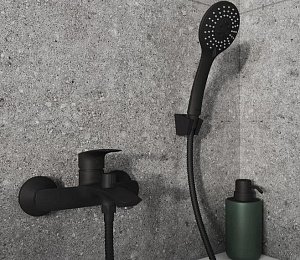 Смеситель для ванны Milardo Rora RORBL00M02 черный купить в интернет-магазине сантехники Sanbest