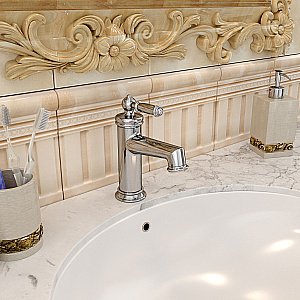 Смеситель для раковины Elghansa Klassik new 1635636 хром купить в интернет-магазине сантехники Sanbest