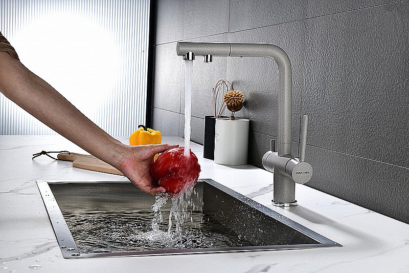 Смеситель для кухни Paulmark Serpentine Se213222-DG графит купить в интернет-магазине сантехники Sanbest