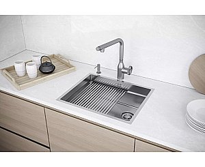 Кухонная мойка Paulmark NEXT-PRO 58 PM705845-BS нержавеющая сталь купить в интернет-магазине сантехники Sanbest
