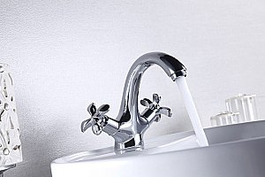 Смеситель для раковины Lemark Flora LM0106C купить в интернет-магазине сантехники Sanbest