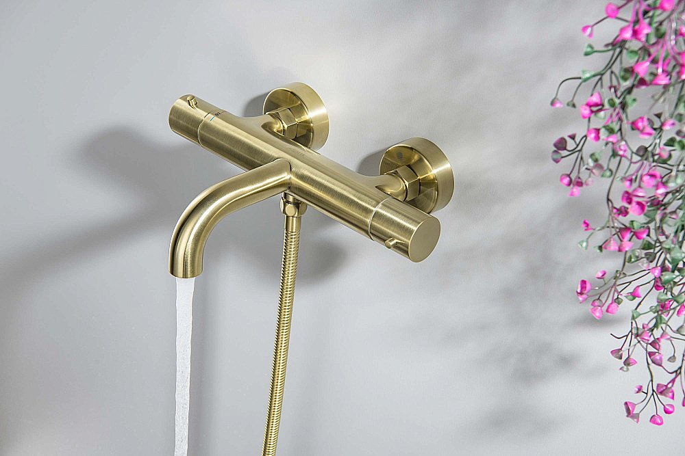 Смеситель для ванны Aquatek Европа AQ1343BG золото шлифованное купить в интернет-магазине сантехники Sanbest