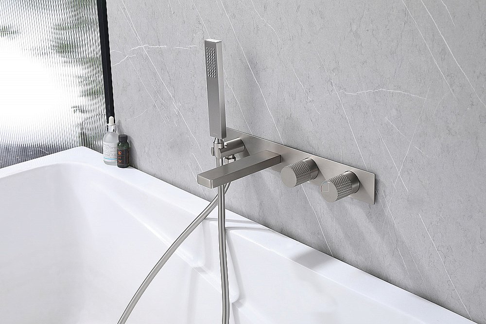 Смеситель для ванны ABBER Rund AF8730SP сатин купить в интернет-магазине сантехники Sanbest