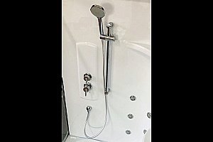 Душевая кабина Royal Bath RB170ALP-C-CH 170x100 профиль хром/стекло матовое купить в интернет-магазине Sanbest