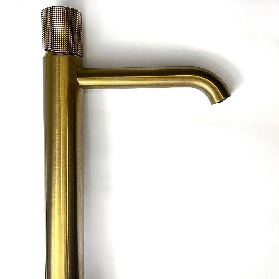 Смеситель для раковины PAINI Cox grip 7GPJ205OLL золото матовое купить в интернет-магазине сантехники Sanbest