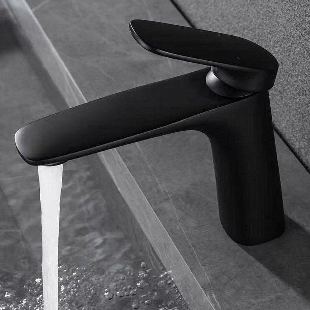 Смеситель для раковины Black&White Universe UK8701B черная матовая купить в интернет-магазине сантехники Sanbest