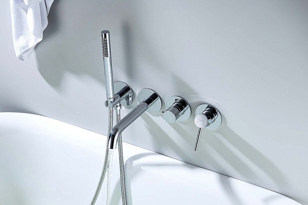 Смеситель для ванны Aquatek Европа AQ1344CR хром купить в интернет-магазине сантехники Sanbest