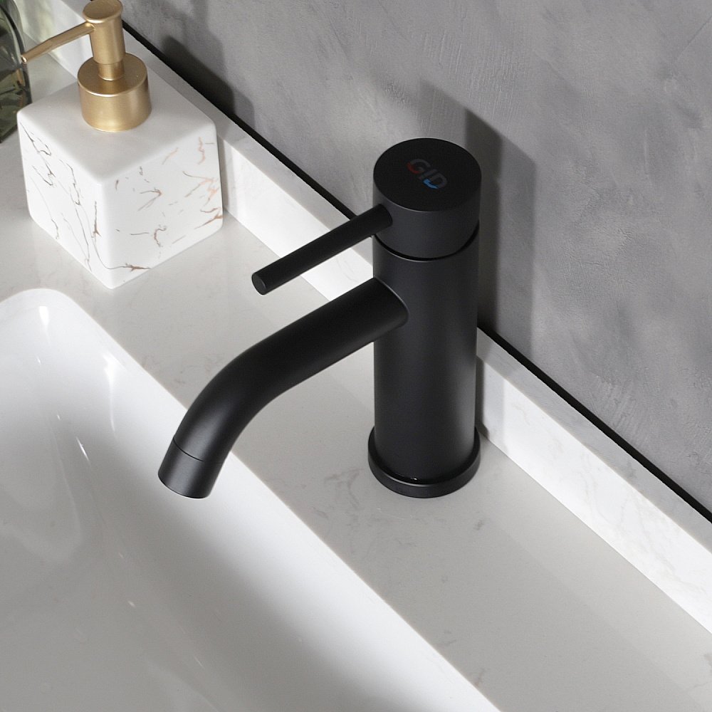 Смеситель для раковины Gid Inga SS096-BM-K черный матовый купить в интернет-магазине сантехники Sanbest