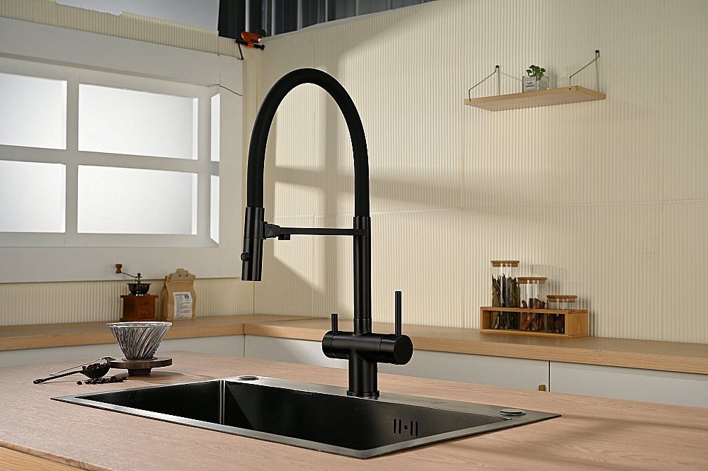 Смеситель для кухни Vincea VKF-120MB черный матовый купить в интернет-магазине сантехники Sanbest