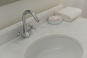 Смеситель для раковины Agger Retro-X A1701100 хром купить в интернет-магазине сантехники Sanbest