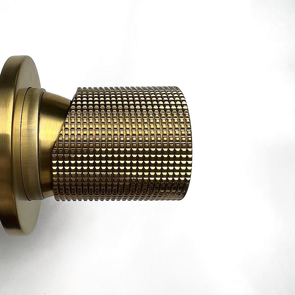 Смеситель для раковины PAINI Cox grip 7GPJ208 золото матовое купить в интернет-магазине сантехники Sanbest