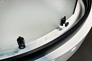 Душевой уголок Royal Bath RB90HK-C-BL-Practic 90х90 стекло рифленое/профиль черный купить в интернет-магазине Sanbest