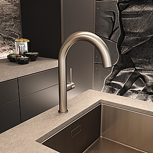 Смеситель для кухни Elghansa RADIANT XQ 5647181-Gun оружейная сталь матовая купить в интернет-магазине сантехники Sanbest