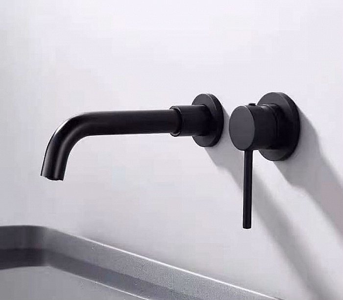 Смеситель для раковины Orange Karl M05-722b черный купить в интернет-магазине сантехники Sanbest