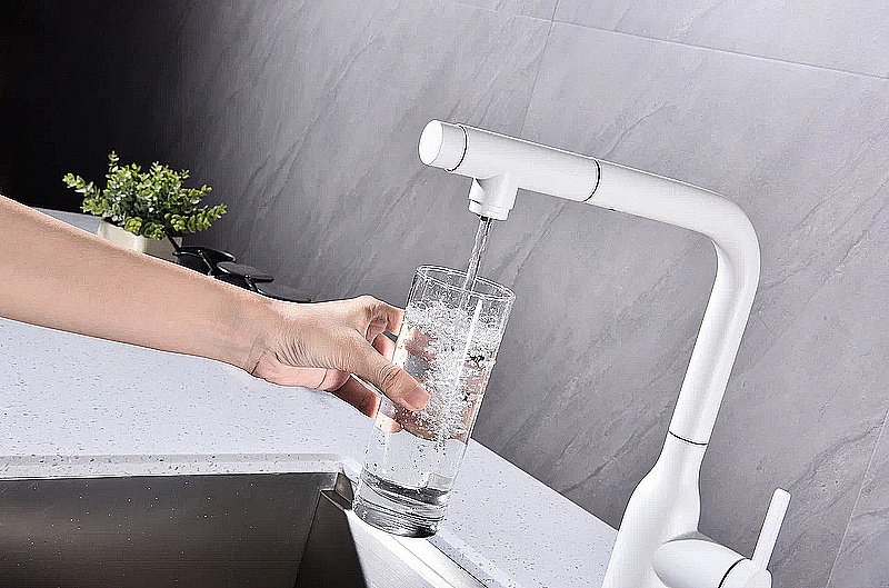 Смеситель для кухни Paulmark Viper Vi213105-WH белый матовый купить в интернет-магазине сантехники Sanbest