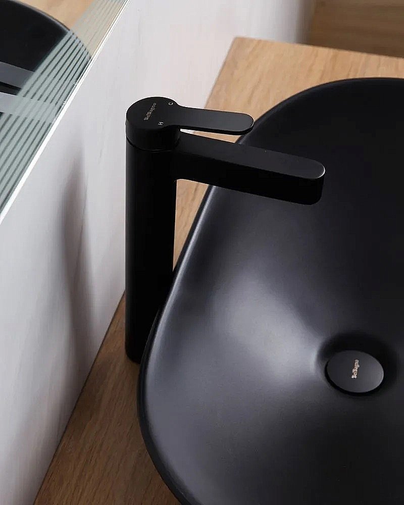 Раковина накладная BelBagno 60,5 BB1404-H301 черная матовая купить в интернет-магазине Sanbest