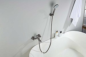 Смеситель для ванны Aquatek Европа AQ1349BGM оружейная сталь купить в интернет-магазине сантехники Sanbest