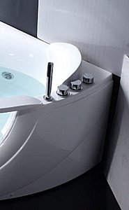 Ванна акриловая Orans BT-65103A 140х140 белая с гидромассажем купить в интернет-магазине Sanbest