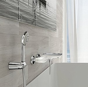 Смеситель ванны с душем Webert Aria AI850102844 купить в интернет-магазине сантехники Sanbest