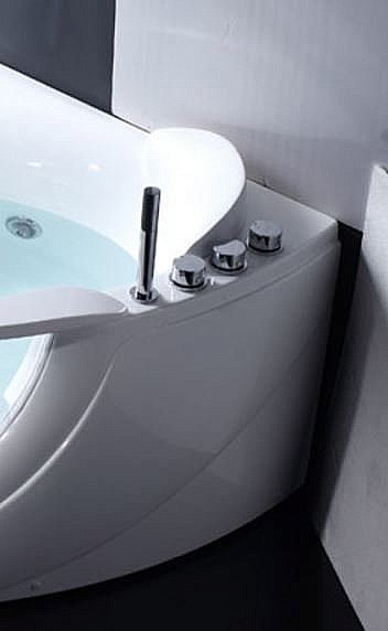 Ванна акриловая Orans BT-65103A 140х140 белая с гидромассажем купить в интернет-магазине Sanbest