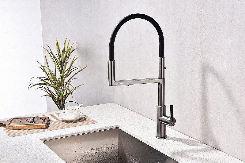 Смеситель для кухни Paulmark Tornado To213402-BC брашированная медь купить в интернет-магазине сантехники Sanbest