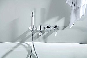 Смеситель для ванны Aquatek Европа AQ1344CR хром купить в интернет-магазине сантехники Sanbest