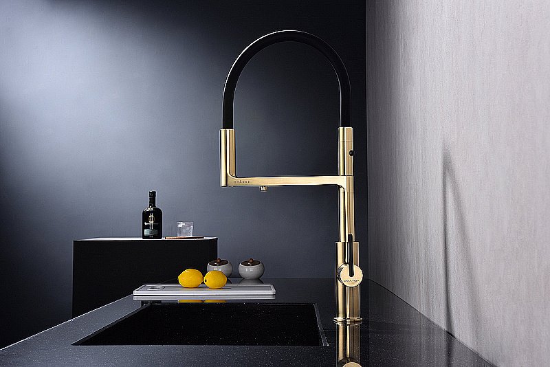 Смеситель для кухни Paulmark Tornado To213402-LG светлое золото купить в интернет-магазине сантехники Sanbest