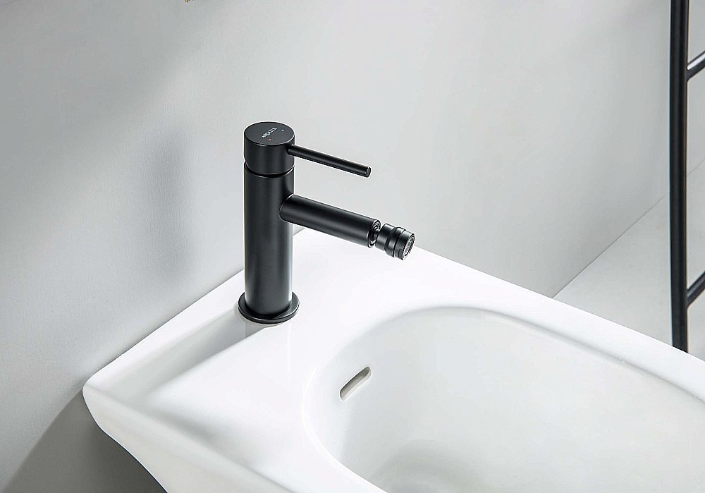 Смеситель для биде Aquatek Европа AQ1318MB черный матовый купить в интернет-магазине сантехники Sanbest