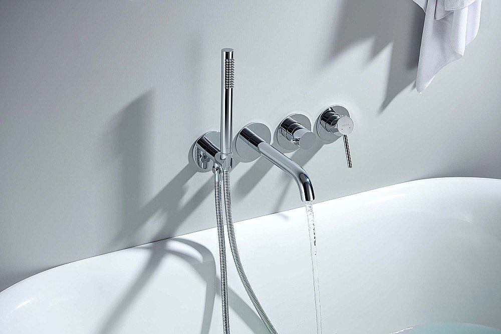 Смеситель для ванны Aquatek Европа AQ1344CR хром купить в интернет-магазине сантехники Sanbest