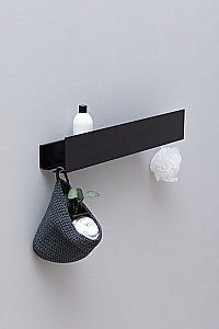 Полка Aquanet Магнум 302221 70 черная матовая, с крючками купить в интернет-магазине сантехники Sanbest