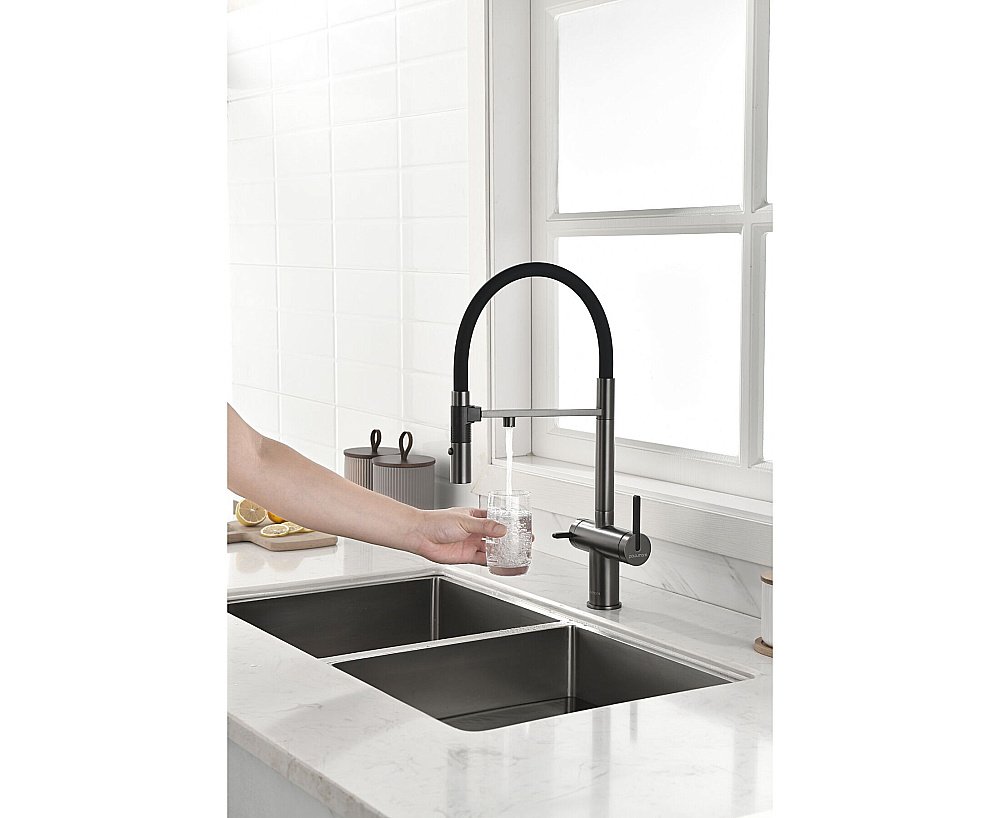 Смеситель для кухни Paulmark Gravity Gr213888-GM вороненая сталь купить в интернет-магазине сантехники Sanbest