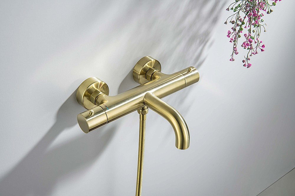 Смеситель для ванны Aquatek Европа AQ1343BG золото шлифованное купить в интернет-магазине сантехники Sanbest