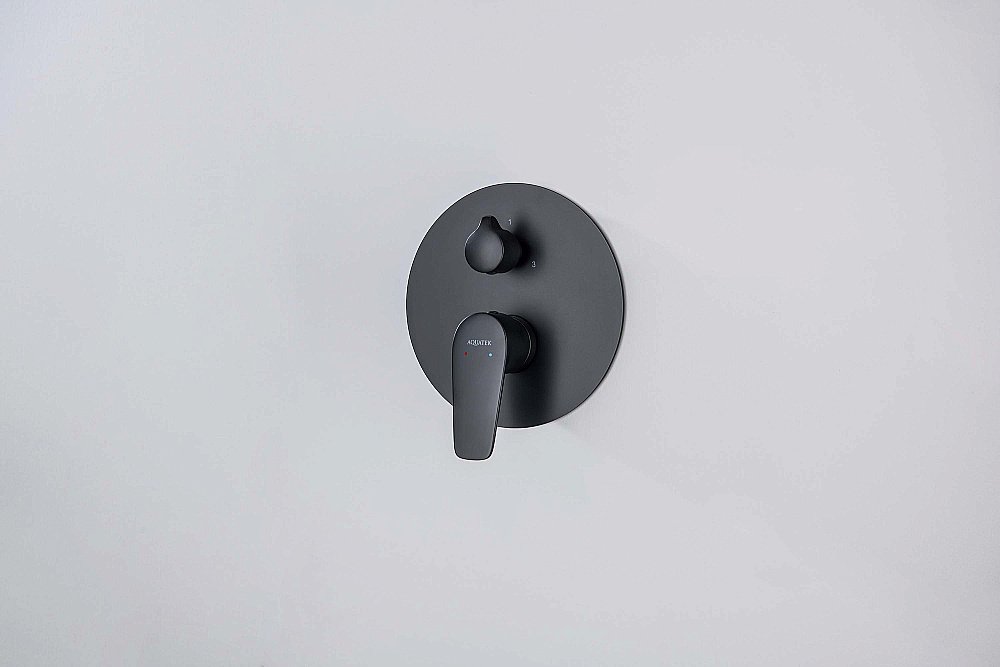 Смеситель для ванны Aquatek Бетта AQ1147MB черный матовый купить в интернет-магазине сантехники Sanbest