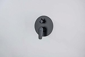 Смеситель для ванны Aquatek Бетта AQ1147MB черный матовый купить в интернет-магазине сантехники Sanbest