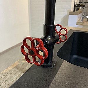 Смеситель для кухни PAINI Garage 72PZ490RB599BREPT черный матовый купить в интернет-магазине сантехники Sanbest